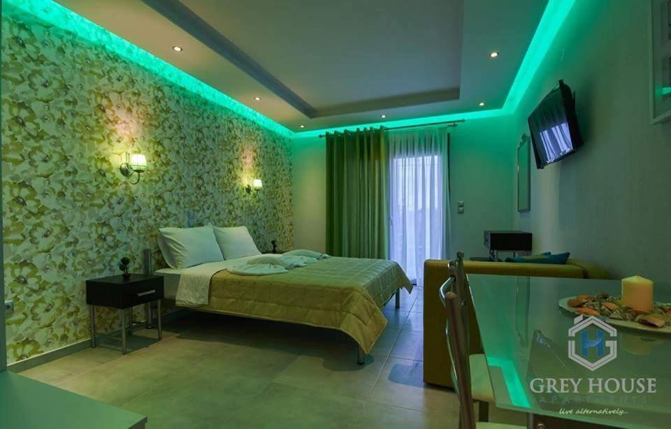 Grey House Apartments 尼基季 外观 照片