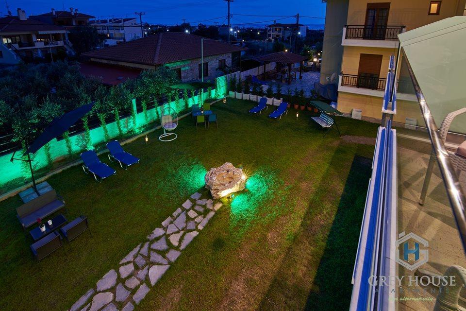 Grey House Apartments 尼基季 外观 照片